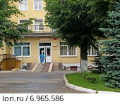 Приемное отделение и лечебный корпус № 2 детского ортопедического санатория "Пионерск". Город Пионерский, Калининградская область (2012 год). Стоковое фото, фотограф Ирина Борсученко / Фотобанк Лори