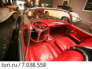 Москва. Музей ретроавтомобилей - "Автовилль". Шевроле Корветт С1, 1959 года выпуска, США. (2015 год). Редакционное фото, фотограф Александр С. Курбатов / Фотобанк Лори
