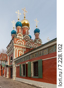 Храм Успения Богородицы в Гончарах. Москва, Таганский район, Гончарная улица (2015 год). Стоковое фото, фотограф Горшков Игорь / Фотобанк Лори