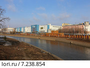 Река Уводь в Иванове (2015 год). Редакционное фото, фотограф Алексей Гусев / Фотобанк Лори