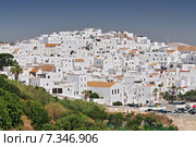 The white walled town of Vejer de La Frontera, Cadiz, Spain. Стоковое фото, агентство BE&W Photo / Фотобанк Лори