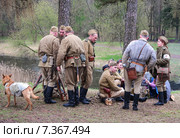 Реконструкция боя времен войны (2015 год). Редакционное фото, фотограф Евгения Кирильченко / Фотобанк Лори