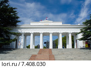 Графская пристань, вид с моря. Севастополь (2014 год). Редакционное фото, фотограф Ирина Балина / Фотобанк Лори