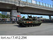 Военная техника на Новой Башиловке после парада в честь Дня Победы в Москве 9 мая 2015 года. Редакционное фото, фотограф lana1501 / Фотобанк Лори