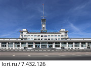 Речной вокзал в Нижнем Новгороде, пл. Маркина, 15а (2015 год). Стоковое фото, фотограф Алексей Гусев / Фотобанк Лори