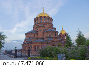 Собор во имя Александра Невского  в Новосибирске (2015 год). Стоковое фото, фотограф Дмитрий Федоров / Фотобанк Лори