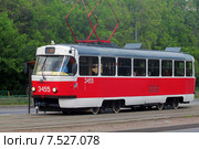 Москва. Городской трамвай Tatra T3SU (2015 год). Редакционное фото, фотограф Александр Тарасенков / Фотобанк Лори