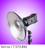 Studio light stand against the gradient. Стоковое фото, фотограф Elnur / Фотобанк Лори