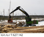 Харвестр процессор за работой (2008 год). Редакционное фото, фотограф Андрей Логвинович / Фотобанк Лори