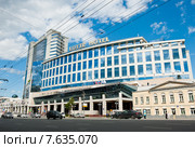 Лотте Отель Москва (Lotte Holel Moscow). Новинский бульвар (2015 год). Редакционное фото, фотограф E. O. / Фотобанк Лори