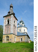 Спасо-Преображенская церковь 1756-1770гг. в селе Рогожа, Тверской области. Музей природы Селигерского края (2014 год). Редакционное фото, фотограф Елена Коромыслова / Фотобанк Лори