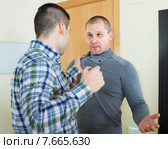 Family fight between two brothers. Стоковое фото, фотограф Яков Филимонов / Фотобанк Лори