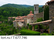View of old catalan village. Rupit i Pruit. Стоковое фото, фотограф Яков Филимонов / Фотобанк Лори