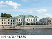 Особняк Харитоненко на Софийской набережной. Летний день. Москва. Россия (2015 год). Стоковое фото, фотограф E. O. / Фотобанк Лори