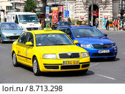 Skoda Superb (2014 год). Редакционное фото, фотограф Art Konovalov / Фотобанк Лори