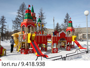 Нарьян-Мар, посёлок Искателей, детский городок в зимний период (2015 год). Редакционное фото, фотограф Елена Боброва / Фотобанк Лори