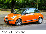 Citroen C3 Pluriel (2014 год). Редакционное фото, фотограф Art Konovalov / Фотобанк Лори