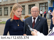Наталья Водянова и Валерий Шанцев (2015 год). Редакционное фото, фотограф Андрей Забродин / Фотобанк Лори