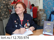 Марина Лаврентьевна Попович - летчик-испытатель 1-го класса, заслуженный мастер спорта СССР на Международном авиационно-космическом салоне МАКС-2015. Редакционное фото, фотограф Игорь Долгов / Фотобанк Лори