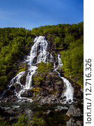 Bratlandsdalen waterfall. Стоковое фото, фотограф Андрей Армягов / Фотобанк Лори