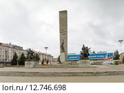 Памятник партизанам в Брянске (2015 год). Редакционное фото, фотограф Сергей Лаврентьев / Фотобанк Лори