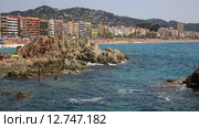 Испания, Каталония, Коста Брава, побережье Lloret de Mar (2015 год). Стоковое видео, видеограф Валерий Назаров / Фотобанк Лори