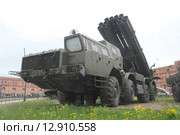Советская боевая машина 9А52 системы залпового огня 9К58 "Смерч" в Артиллерийском музее, Санкт-Петербург (2007 год). Редакционное фото, фотограф Малышев Андрей / Фотобанк Лори