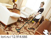 hotel cleaning service. Стоковое фото, фотограф Дмитрий Калиновский / Фотобанк Лори