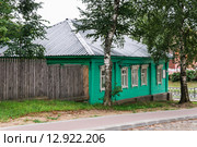 Дом купцов Свешниковых на Никольской (Пушкина), 22 в Мышкине (В настоящее время Воскресная школа) (2015 год). Стоковое фото, фотограф Алёшина Оксана / Фотобанк Лори