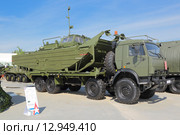 Буксирно-моторный катер БМК-460. Международный военно-технический форум "Армия-2015", Кубинка, военно-патриотический парк "Патриот" Редакционное фото, фотограф Игорь Долгов / Фотобанк Лори
