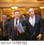 V Международная конференция «Радио в глобальной медиаконкуренции».Председатель комитета ГД по информационной политике, информационным технологиям и связи Леонид Левин. (2015 год). Редакционное фото, фотограф Александр С. Курбатов / Фотобанк Лори