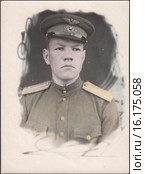 Портрет лейтенанта Военно-Воздушных Сил РККА. Фотография 1940-х годов. Редакционная иллюстрация, иллюстратор александр афанасьев / Фотобанк Лори