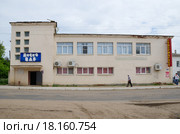 Диско бар в поселке Селижарово, Тверская область (2012 год). Редакционное фото, фотограф Елена Коромыслова / Фотобанк Лори