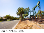Центр добычи нефти в Калифорнии (2015 год). Стоковое фото, фотограф Сергей Новиков / Фотобанк Лори