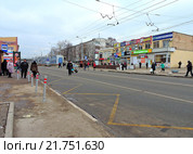 Масштабный снос незаконных торговых точек у метро Щелковская. Район Измайлово. Москва, 09.02.2016. Редакционное фото, фотограф lana1501 / Фотобанк Лори