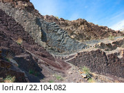 В нижней части древнего моря в горах. Стоковое фото, фотограф hunta / Фотобанк Лори