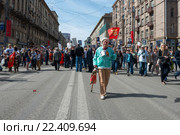 Акция "Бессмертный полк" в Москве в День Победы 9 мая 2015. Участники акции на Тверской улице в районе Пушкинской площади. Редакционное фото, фотограф Pukhov K / Фотобанк Лори