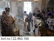 Празднование 500-летия со дня преставления святителя Серапиона в храме Покрова Пресвятой Богородицы, город Балашиха (2016 год). Редакционное фото, фотограф Дмитрий Неумоин / Фотобанк Лори