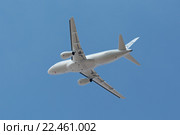 Международный авиационно-космический салон МАКС-2015. Сухой Суперджет 100 - российский ближнемагистральный пассажирский самолет. Редакционное фото, фотограф Игорь Долгов / Фотобанк Лори