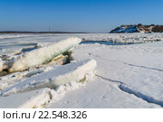 Ледоход на реке Волге, Мариинский Посад, Чувашия. Стоковое фото, фотограф Андрей Кириллов / Фотобанк Лори
