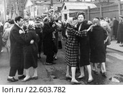 Город Москва. Празднование Первомая (1960 год). Редакционное фото, фотограф Зобков Юрий / Фотобанк Лори