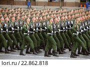 Парадный расчет 27-й отдельной гвардейской Севастопольской Краснознаменной мотострелковой бригады на репетиции парада посвященному Дню Победы в Москве, Красная Площадь, 2016. Редакционное фото, фотограф Алексей Гусев / Фотобанк Лори