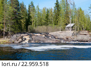 Водопад Ахвенкоски на реке Тохмайоки (Рускеальские водопады). Республика Карелия (2016 год). Стоковое фото, фотограф Румянцева Наталия / Фотобанк Лори