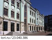 Фасад старинного доходного дома, Казань, ул. Баумана, 52 / ул. Кави Наджми, 7 (2016 год). Редакционное фото, фотограф Алексей Гусев / Фотобанк Лори