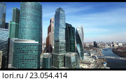 Небоскребы Москва-Сити с высоты (2016 год). Редакционное видео, видеограф Попов Евгений / Фотобанк Лори