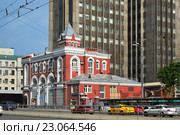 Moscow, Russia - June 03.2016. energy management service and electric traction substation number 1. Редакционное фото, фотограф Володина Ольга / Фотобанк Лори