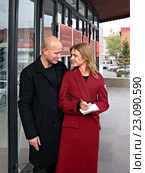 Модель Наталья Водянова и лорд Джастин Портман в Бийске (2009 год). Редакционное фото, фотограф Chere / Фотобанк Лори
