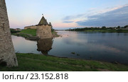 Вечер во Пскове. Река Великая. Кром (2016 год). Стоковое видео, видеограф Яна Королёва / Фотобанк Лори