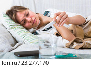 Female with fever at home. Стоковое фото, фотограф Яков Филимонов / Фотобанк Лори