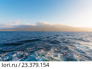 Морской пейхаж, Комодо. Стоковое фото, фотограф Ростислав Агеев / Фотобанк Лори